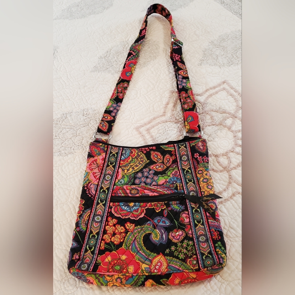 Vera Bradley black floral crossbody bay